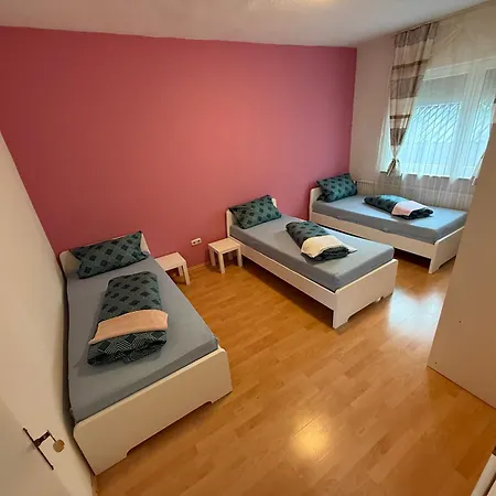 Apartman 20 Feld Str