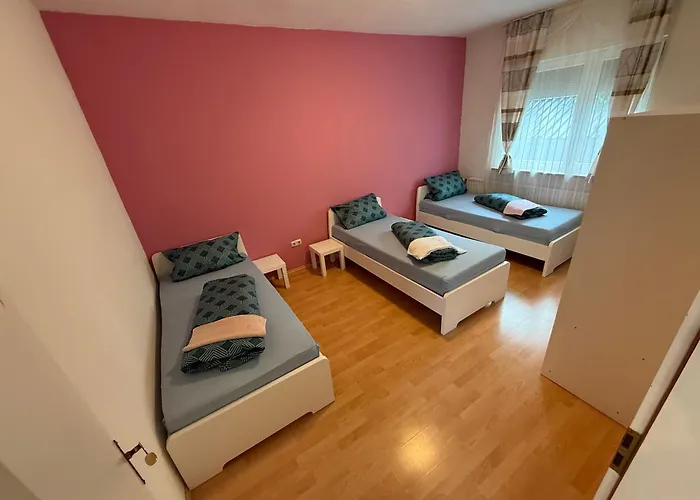דירה 20 Feld Str